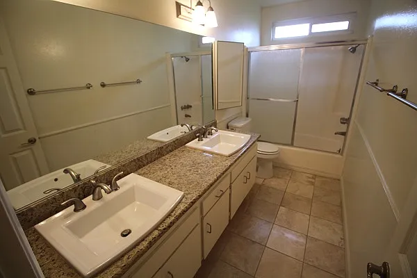 2110 Farrell Ave #20A — Photo 9