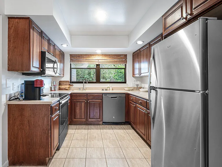 6403 Eastpointe Pines St — Photo 12