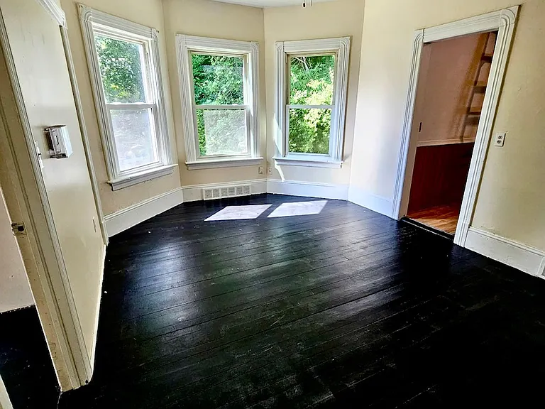 520 Church St #1 — Photo 10