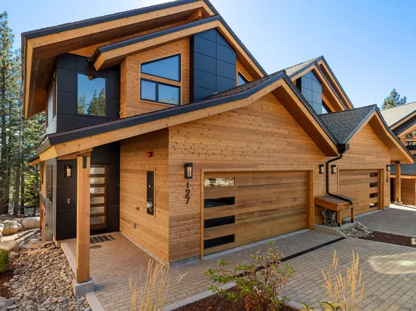 127 Sierra Colina Dr, Zephyr Cove, NV 89448