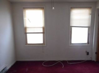 96 King St, Troy, NY 12180