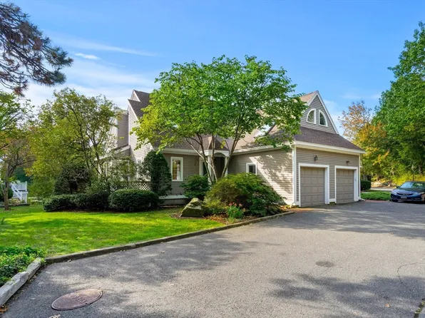 9 Tedesco Pond Pl Unit 9, Marblehead, MA 01945