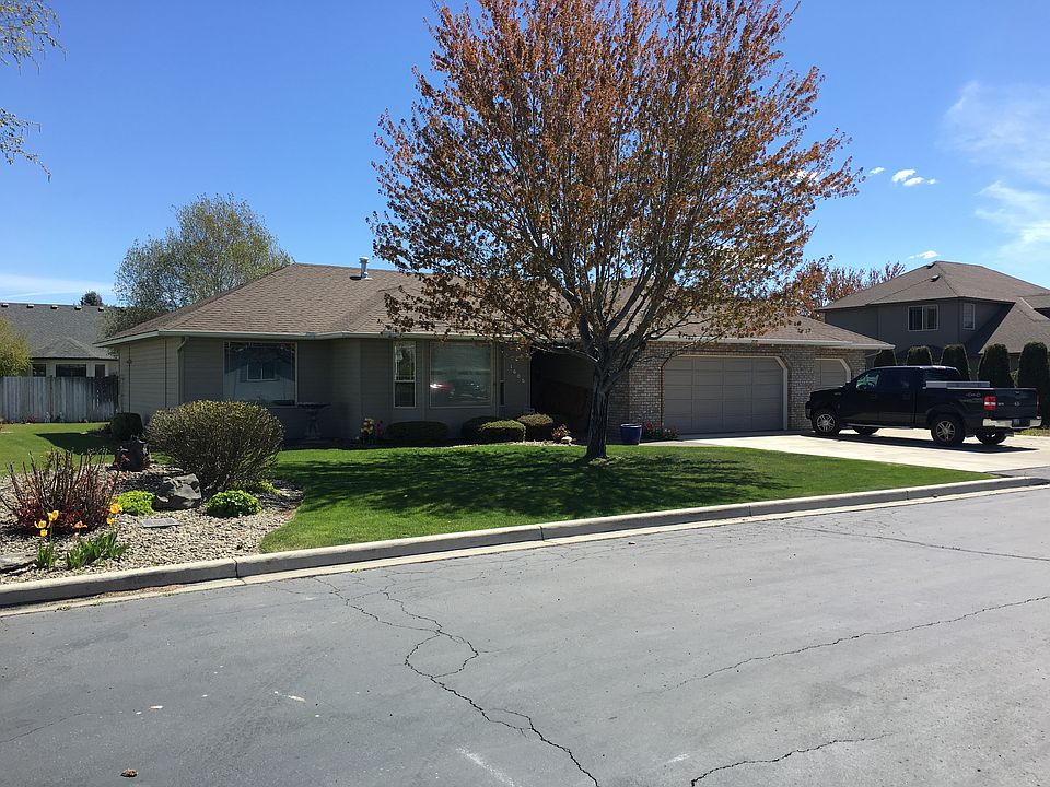 2nd image of 1605 S 69th Ave
