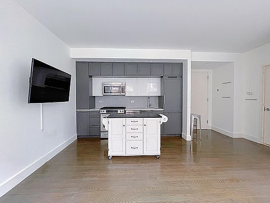 1st image of 432 W 52nd St APT 2G