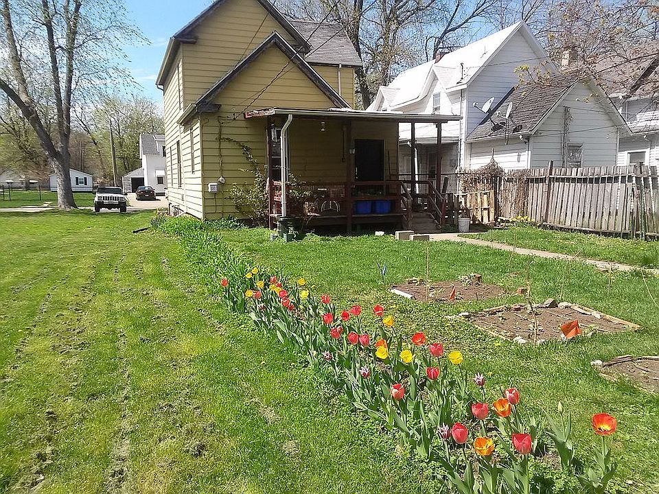 2nd image of 1120 N 7th St