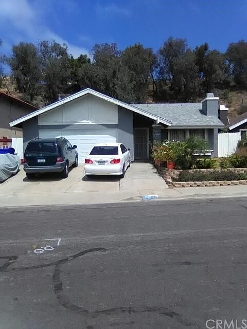 1st image of 3450 Clavelita St