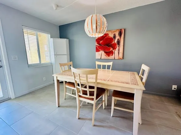 2111 NE 1st Court #102, Boynton Beach, FL 33435