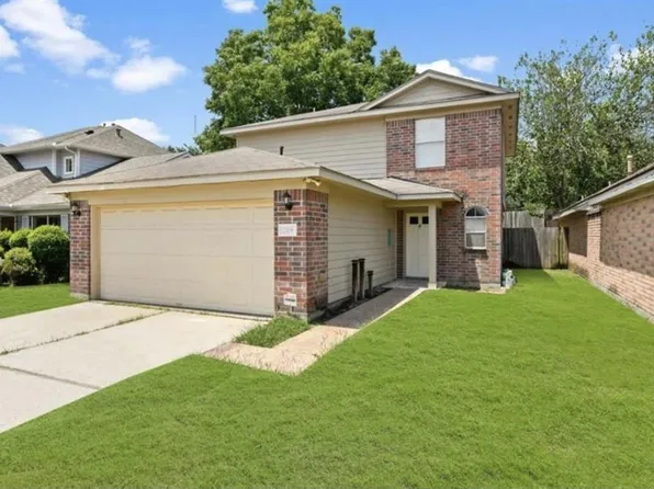 2106 Tomlinson Trail Dr, Houston, TX 77067