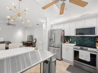 1433 Captains Walk #18d, Fort Pierce, FL 34950