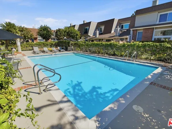 13065 Mindanao Way Unit 8, Marina Del Rey, CA 90292