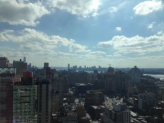 Rented by NY NY Condo, Inc | media 6