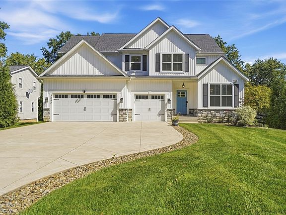 3rd image of 3653 Avondale Rd