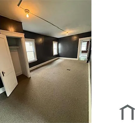 3 bed, $1,200 — Photo 2