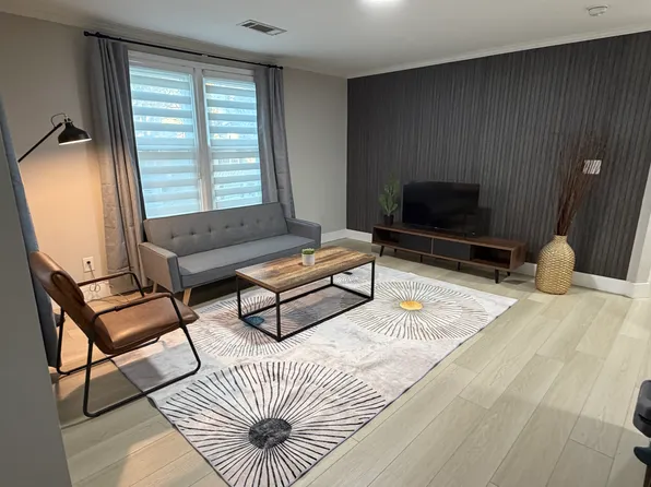 1186 Holly St NW #3, Atlanta, GA 30318