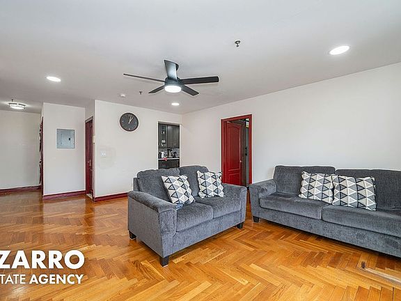 5th image of 2955 Brighton 4th St APT 3B