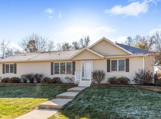 1823 Rapids St, Adel, IA 50003
