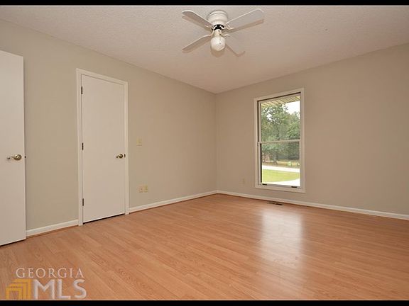 4th image of 75 Cannongate Trce