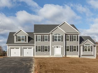 4 Haystack Cir, Pelham, NH 03076