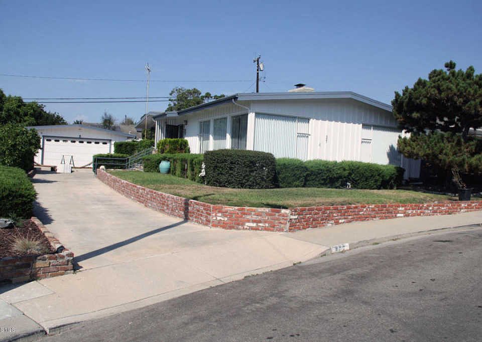 1st image of 327 Appian Way