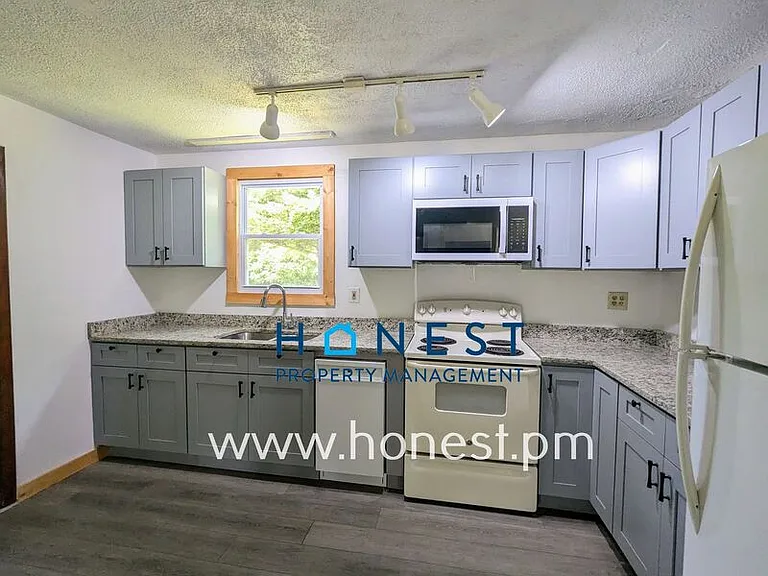 2496 N Belfast Ave #1 — Photo 5