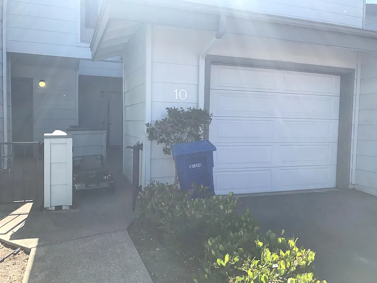 2225 Exposition Dr #10 — Photo 6