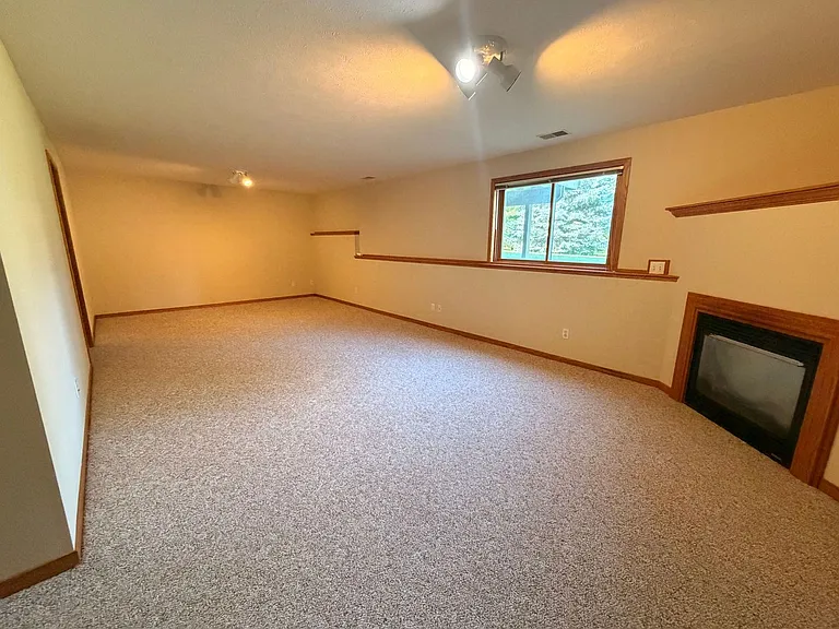 6780 Bent Grass Dr SE — Photo 22