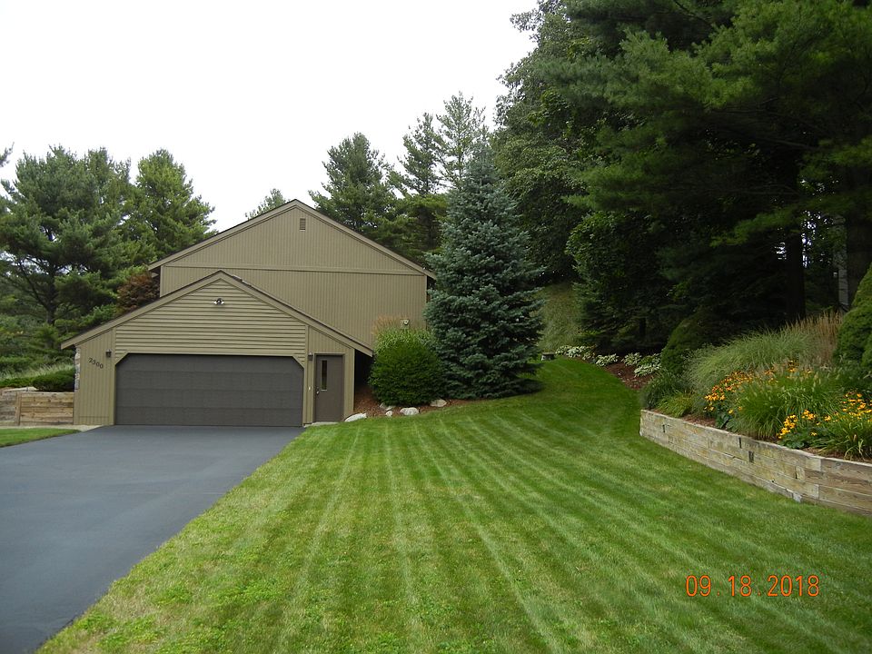 1st image of 2300 Sunset Bluff Dr