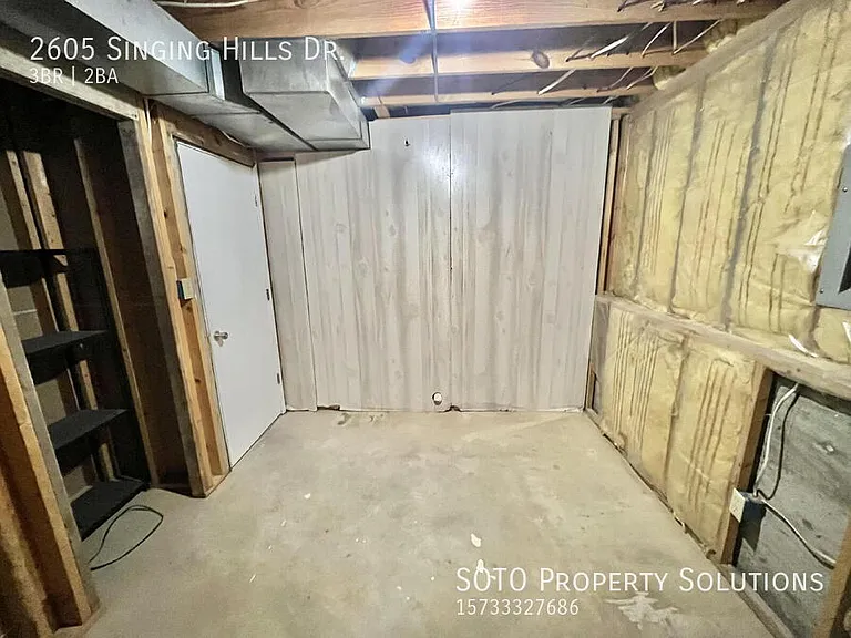 2605 Singing Hills Dr — Photo 42