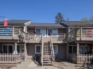 4230 McKinley Ave, Carnation, WA 98014