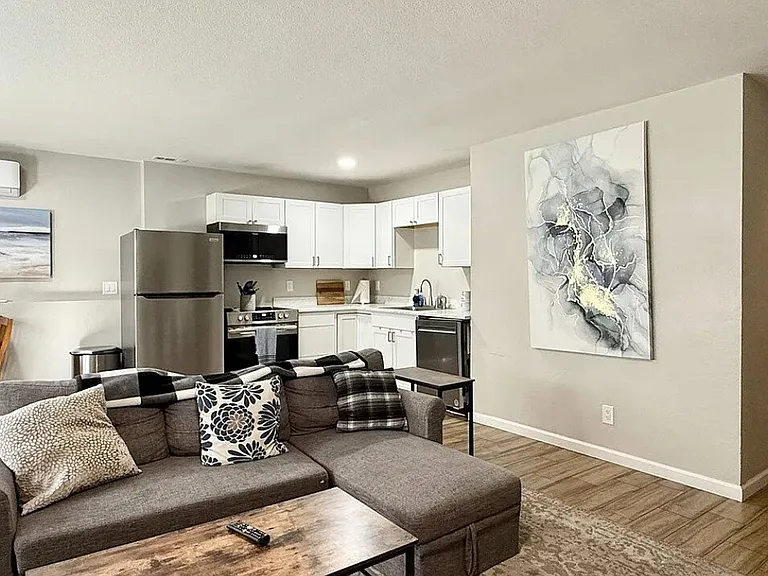 2521 Astrozon Cir #2523 — Photo 2