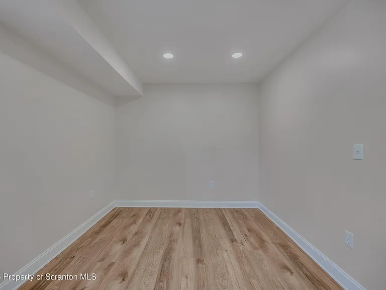 111 S Blakely Street 1 #2 — Photo 11