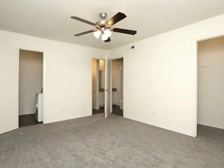 1304 Wylie Rd — Photo 30