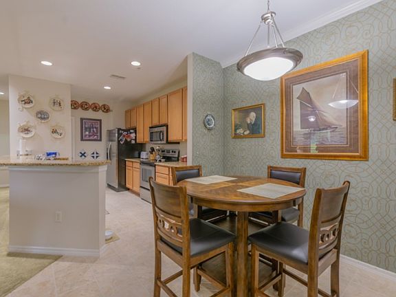 5th image of 5944 W Poplar Springs Cir