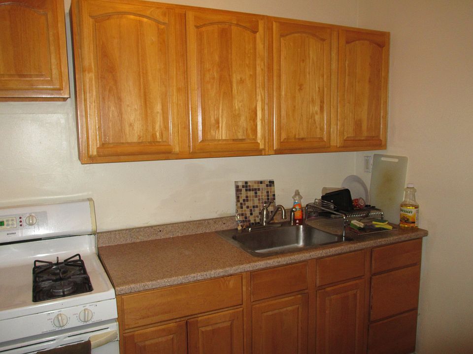 2nd image of 1841 Atlantic Ave APT 3