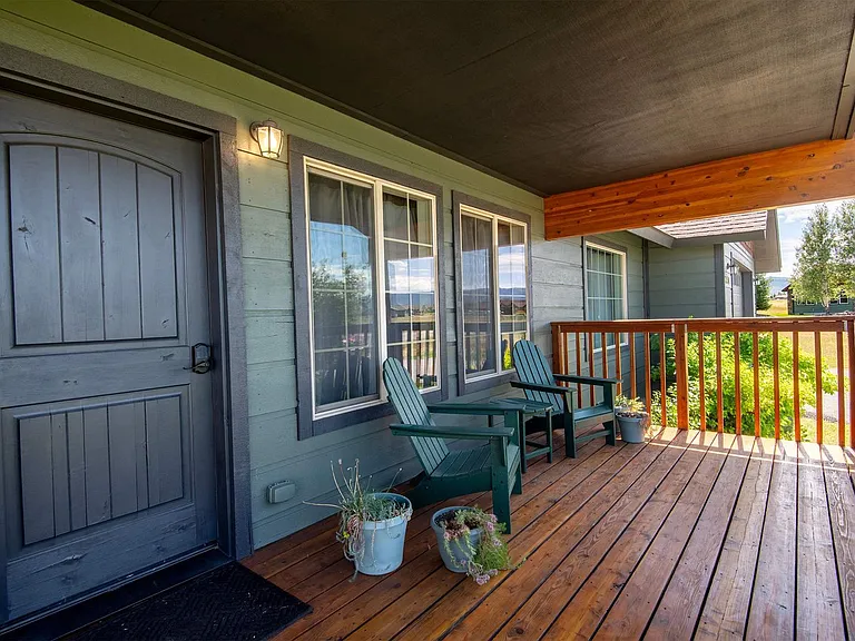 1054 Canoe Loop #ID1379480P — Photo 35