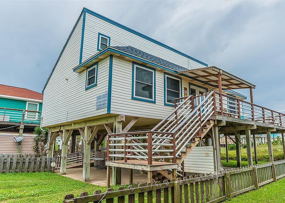 1st image of 114 Sand Dune Court