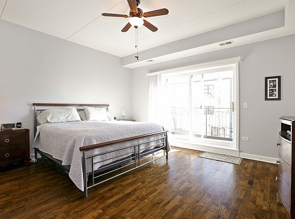 5th image of 1903 W Diversey Pkwy APT 301