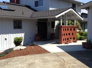 29718 4th Ave SW, Federal Way, WA 98023