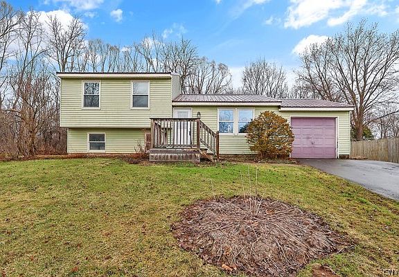 2nd image of 4999 Windgate Rd