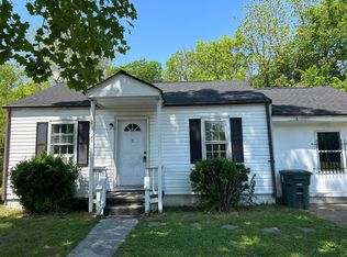 2111 Robbins St, Chattanooga, TN 37404