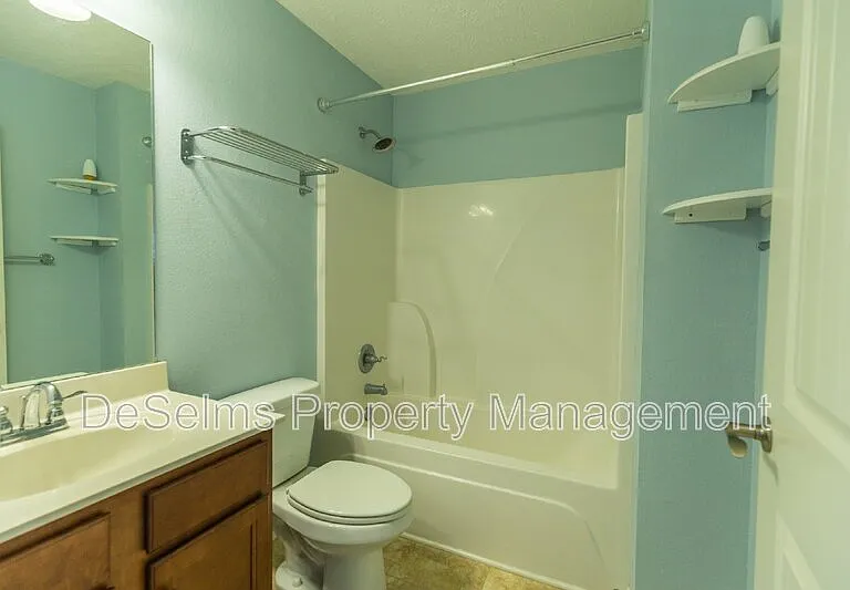 1536 Passage Dr — Photo 16