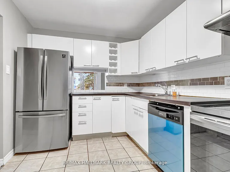 460 Fenerty Ct #1 — Photo 13