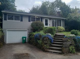 308 NE Beryl Ter, Portland, OR 97220