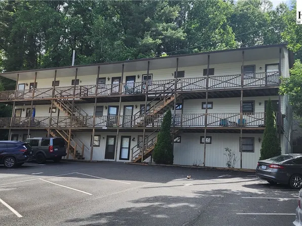 286 Faculty Street #201, Boone, NC 28607