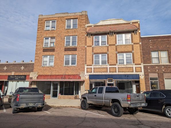 233 Main St #5