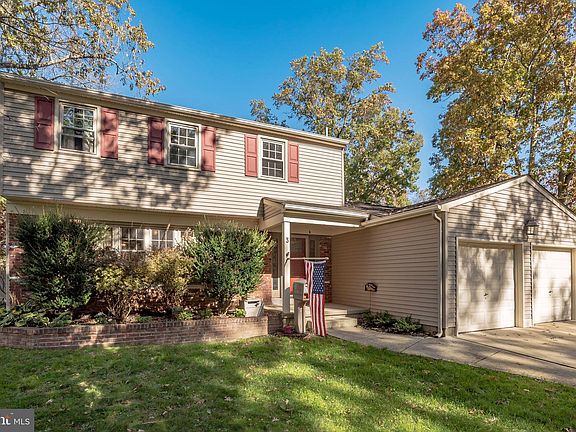 2nd image of 3 Villanova Ct