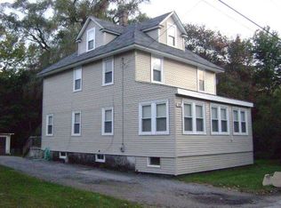 122 Oakside St, Warwick, RI 02889