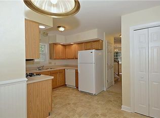 5 Garrett Dr, Ocean Pines, MD 21811