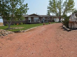 612 S 7th St E, Baker, MT 59313