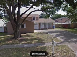 6910 Shady Pl, Tampa, FL 33634